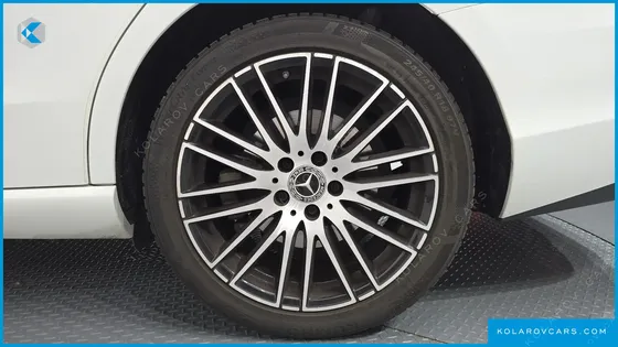 MERCEDES C-CLASS C200 AVANTGARDE