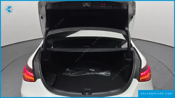 MERCEDES C-CLASS C200 AVANTGARDE
