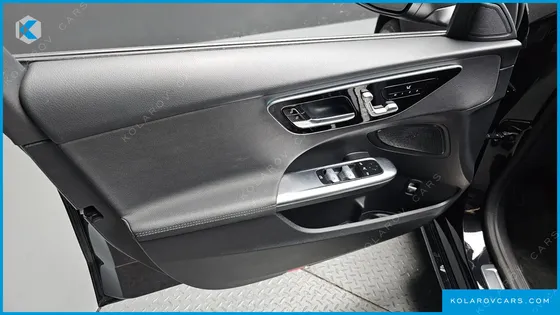 MERCEDES C-CLASS C200 AVANTGARDE