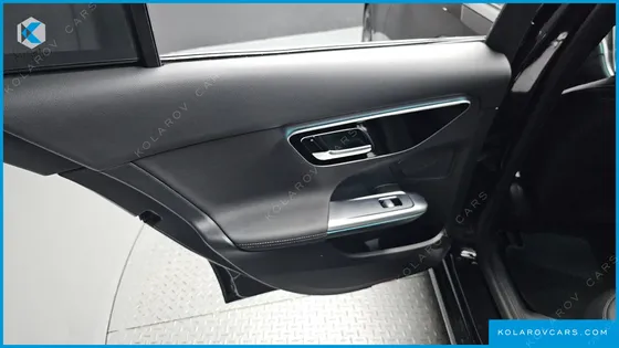 MERCEDES C-CLASS C200 AVANTGARDE