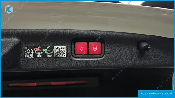 MERCEDES C-CLASS C200 AVANTGARDE
