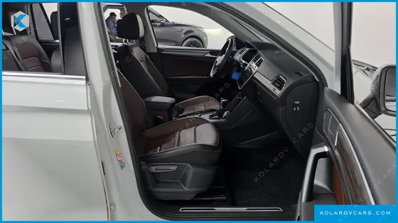 VOLKSWAGEN TIGUAN 2.0 TSI PRESTIGE