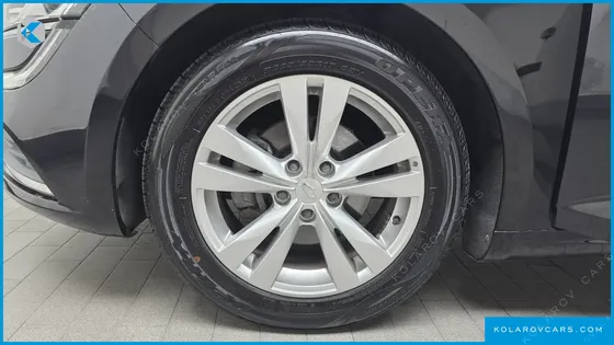 RENAULT KOREA SM6 2.0 GDE SE
