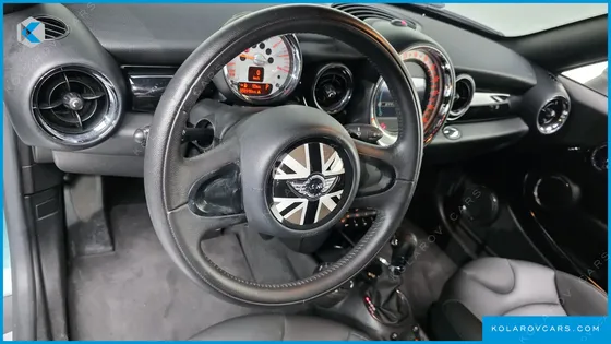 MINI COUPE 1.6