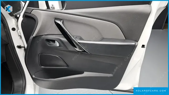 CITROËN C4 PICASSO 1.6 B-HDI FEEL