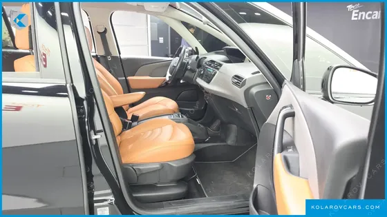 CITROËN C4 PICASSO 1.6 B-HDI FEEL