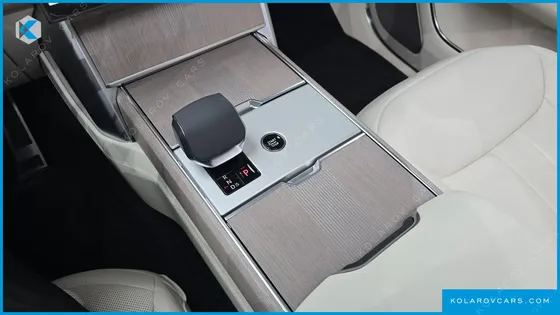 LAND ROVER RANGE ROVER P530 AUTOBIOGRAPHY LONG WHEEL BASE