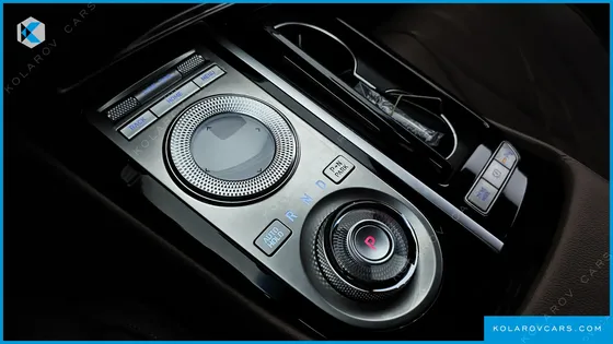 GENESIS G80 GASOLINE 2.5 TURBO 2WD