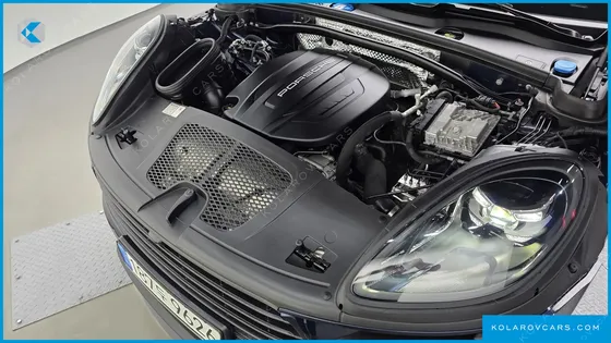 PORSCHE MACAN 2.0