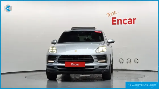 PORSCHE MACAN 2.0