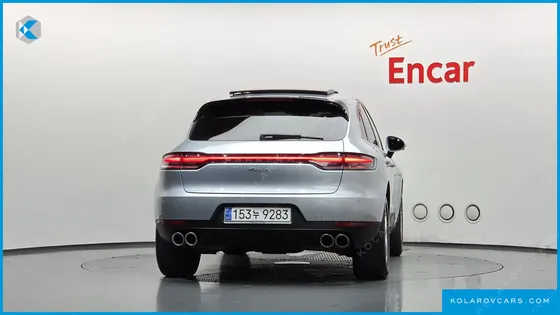 PORSCHE MACAN 2.0