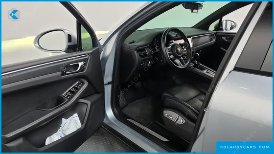 PORSCHE MACAN 2.0