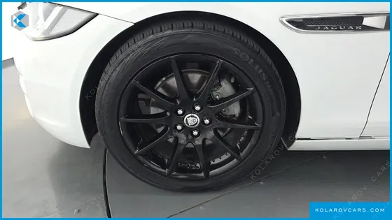 JAGUAR XE 20D PRESTIGE