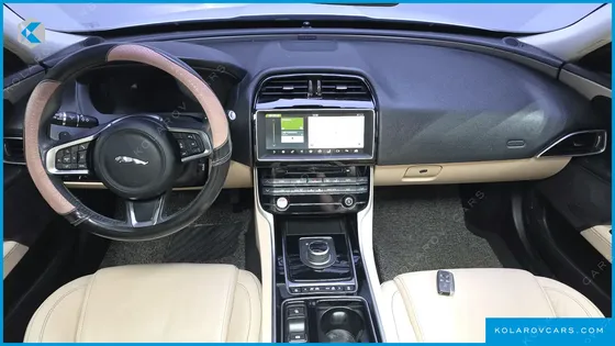 JAGUAR XE 20D PRESTIGE