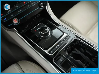 JAGUAR XE 20D PRESTIGE