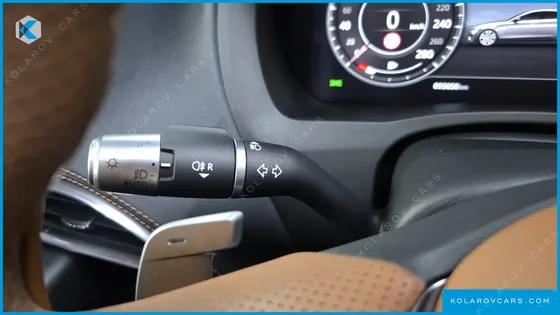 JAGUAR XE D180 R-DYNAMIC S
