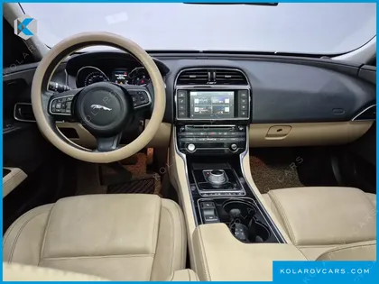 JAGUAR XE 20D PRESTIGE
