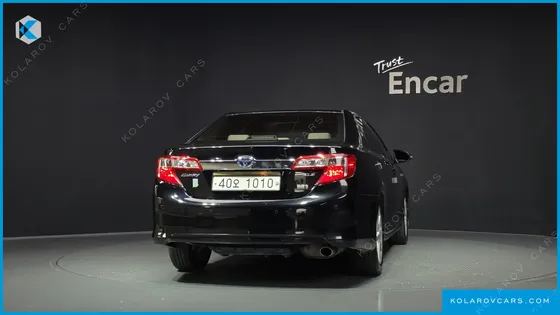 TOYOTA CAMRY HYBRID XLE