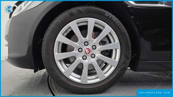 JAGUAR XE 20D PRESTIGE