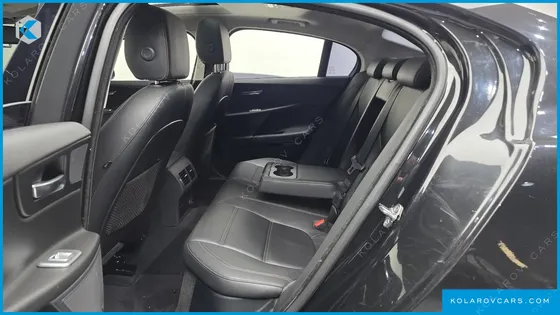 JAGUAR XE 20D PRESTIGE