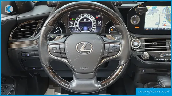 LEXUS LS 3.5 LUXURY AWD