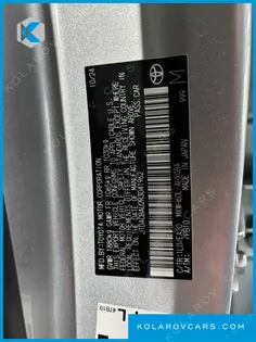 TOYOTA PRIUS 2.0 XLE