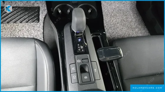 TOYOTA PRIUS 2.0 XLE