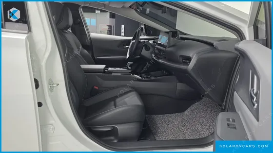 TOYOTA PRIUS 2.0 XLE