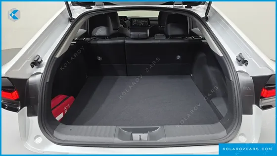 TOYOTA PRIUS 2.0 XLE