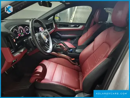 PORSCHE CAYENNE 3.0 E-HYBRID COUPE