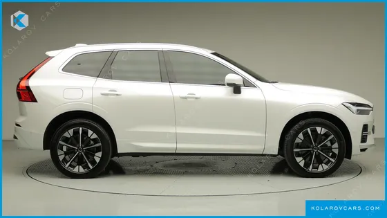 VOLVO XC60 T8 ULTRA BRIGHT