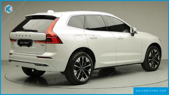 VOLVO XC60 T8 ULTRA BRIGHT