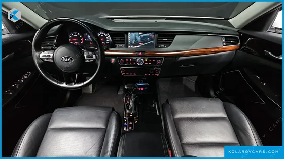 KIA K7 3.0 LPI LUXURY (RENTAL CAR)