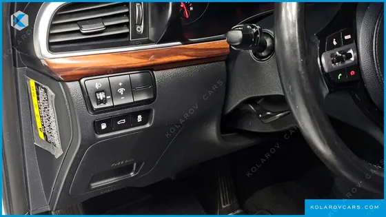 KIA K7 3.0 LPI LUXURY (RENTAL CAR)