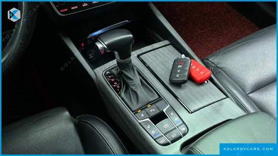 KIA K7 3.0 LPI PRESTIGE (RENTAL CAR)