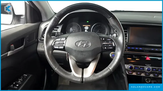 HYUNDAI ELANTRA (AVANTE) 1.6