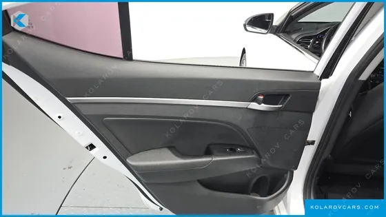 HYUNDAI ELANTRA (AVANTE) 1.6