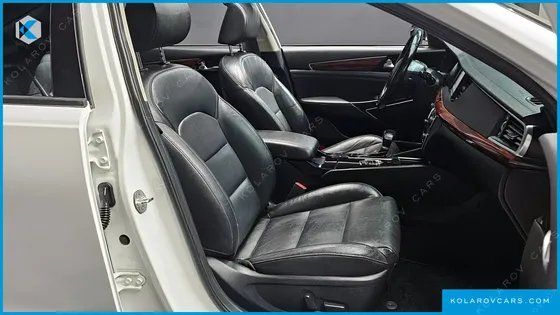 KIA K7 3.0 LPI LUXURY (RENTAL CAR)