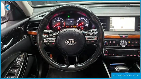 KIA K7 3.0 LPI LUXURY (RENTAL CAR)