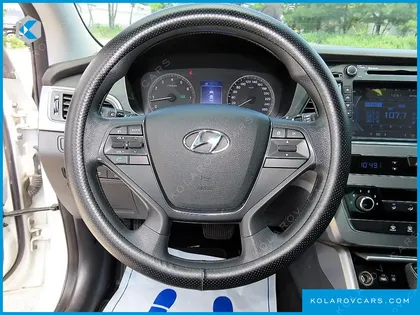 HYUNDAI SONATA LPI MODERN