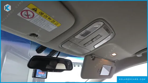 KIA CARNIVAL 11-SEATER DELUXE