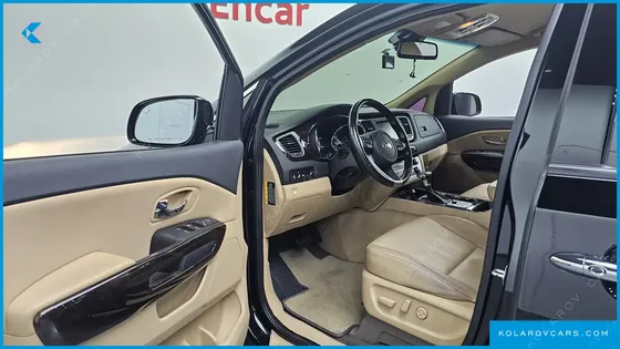 KIA CARNIVAL 9-SEATER PRSTIGE