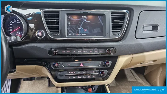 KIA CARNIVAL 9-SEATER PRSTIGE