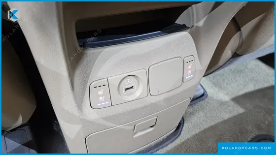 KIA CARNIVAL 9-SEATER PRSTIGE
