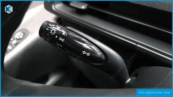 HYUNDAI STARIA CARGO 3-SEATER