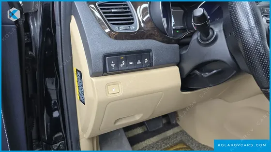 KIA CARNIVAL GASOLINE 9-SEATER LIMOUSINE(SPECIAL VEHICLE)