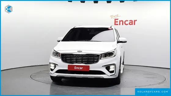 KIA CARNIVAL 7-SEATER LIMOUSINE