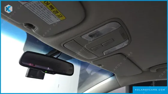 KIA CARNIVAL 11-SEATER DELUXE