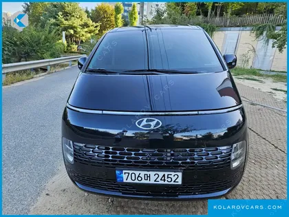 HYUNDAI STARIA TOURER 11-SEATER