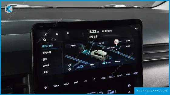 HYUNDAI STARIA TOURER 9-SEATER
